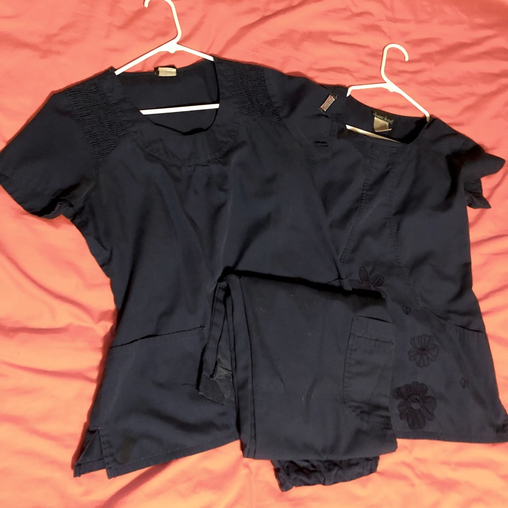 Cherokee scrub set navy